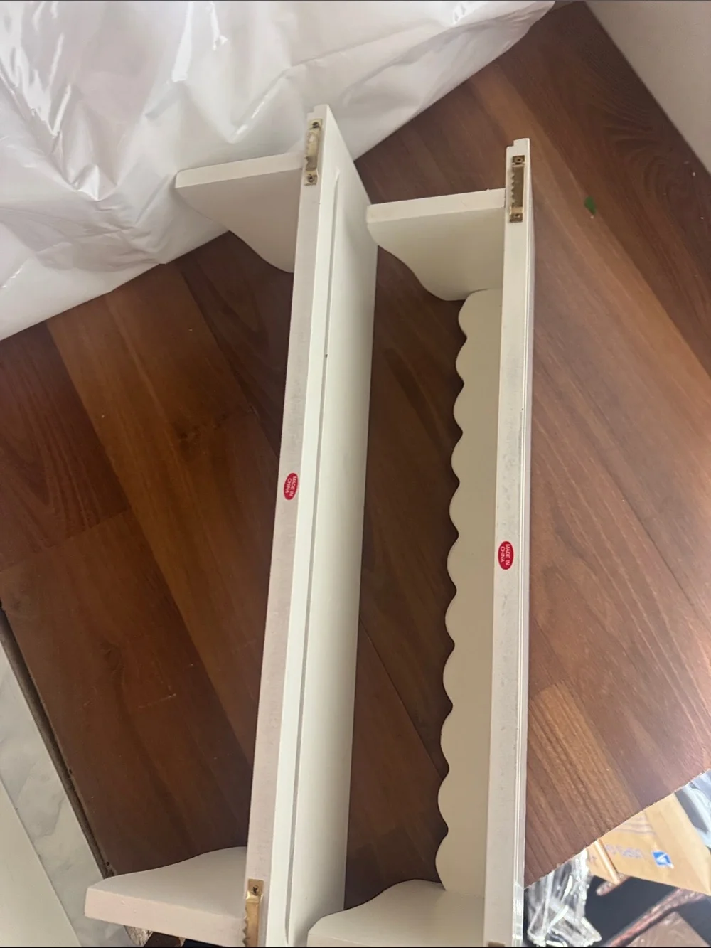 White Wooden Wall Shelf Organizer w/ shelves